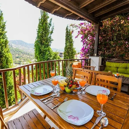 The Ultimate In An Ideal Location, Bodrum 1001 빌라 Gokcebel (Bodrum)