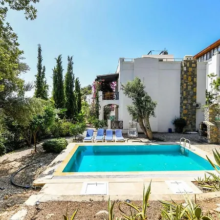 The Ultimate In An Ideal Location, Bodrum 1001 *